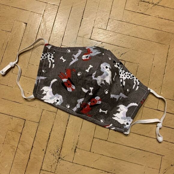 Dog Print Face Mask Brand New Gray Red Black - Picture 1 of 4